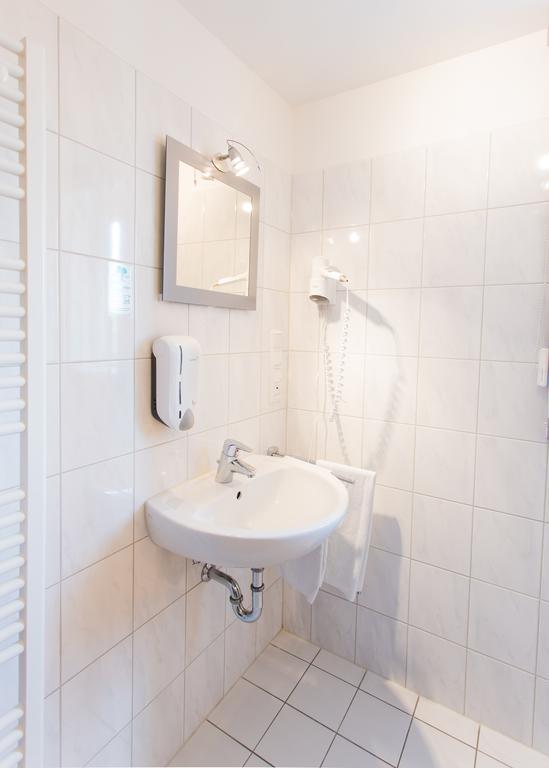 Hotel Luisenhof Mettmann Phòng bức ảnh