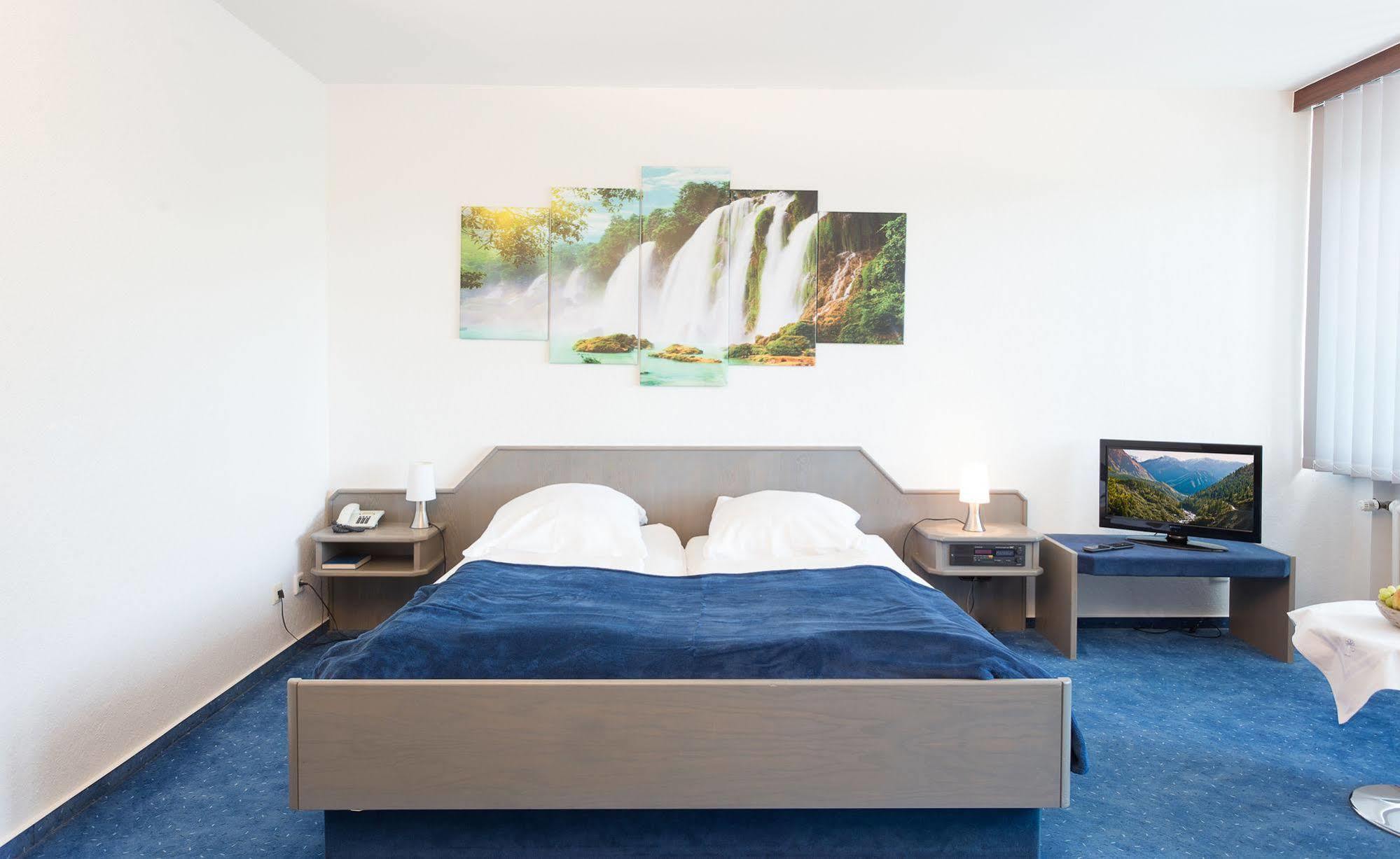 Hotel Luisenhof Mettmann Ngoại thất bức ảnh